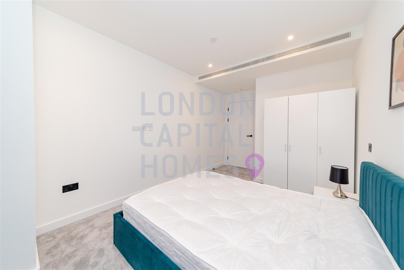 3 Merino Gardens, London